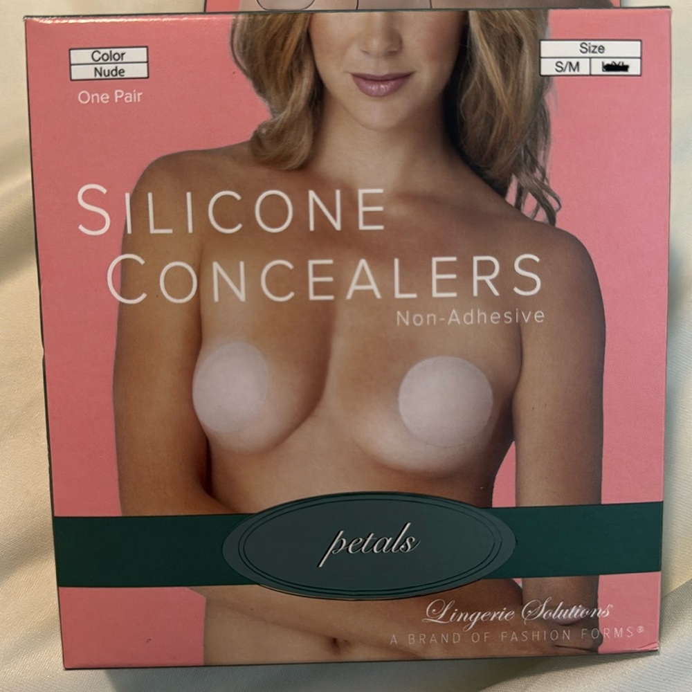 Lingerie Solutions Nude Women's Non Adhesive Silicone Concealers L/XL